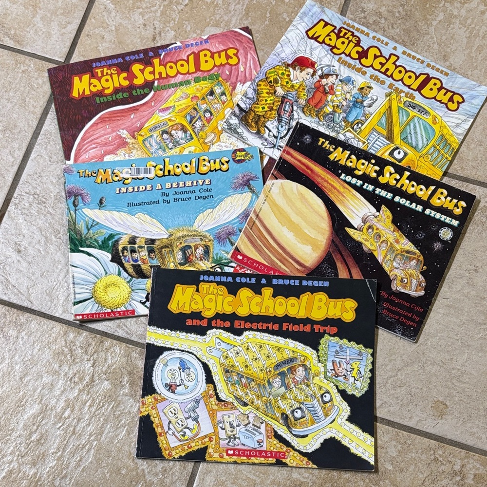 Scholastic Magic School Bus Adventure Collection